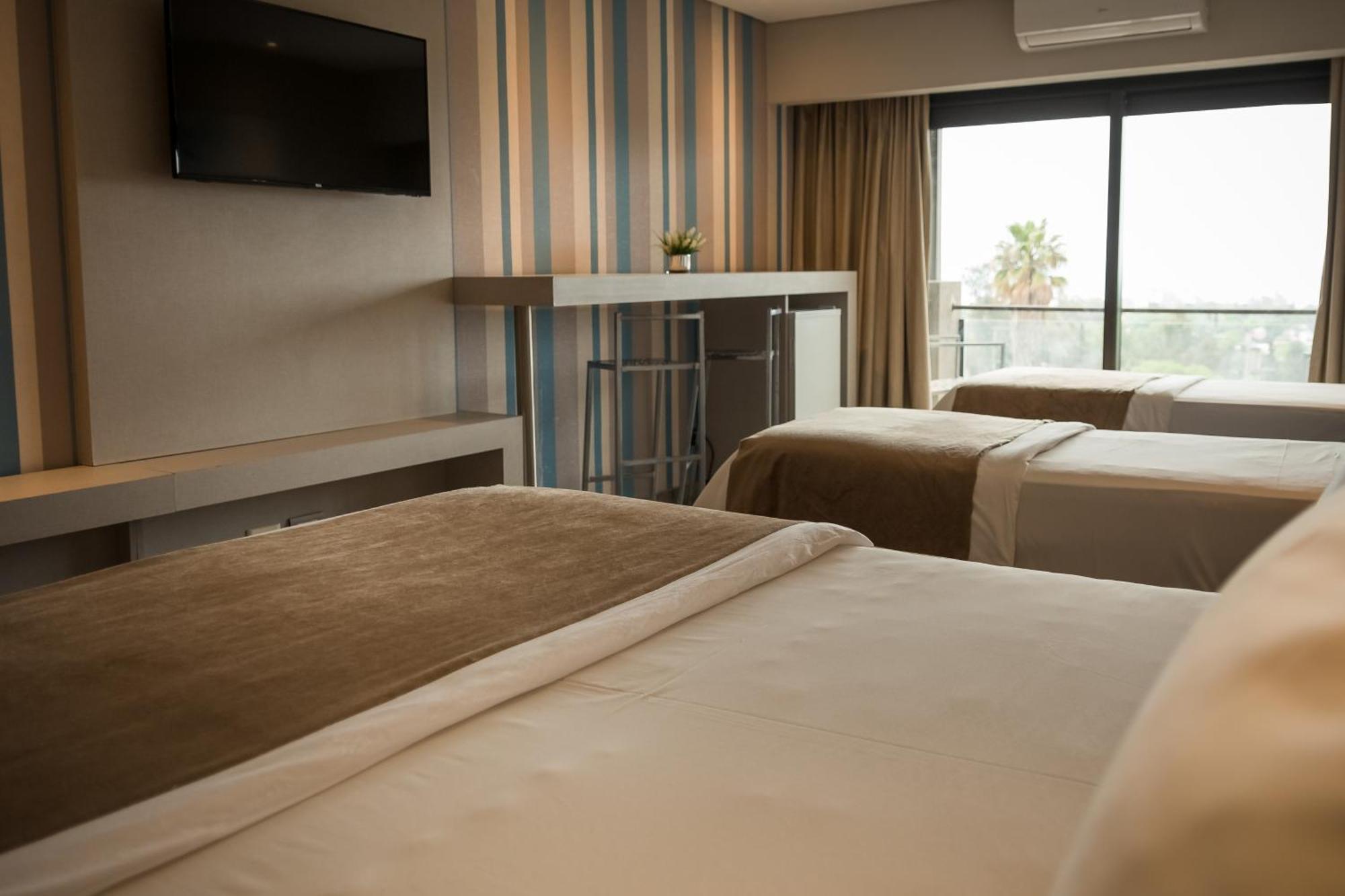 Eleton Resort & Spa Вилья-Карлос-Пас Экстерьер фото