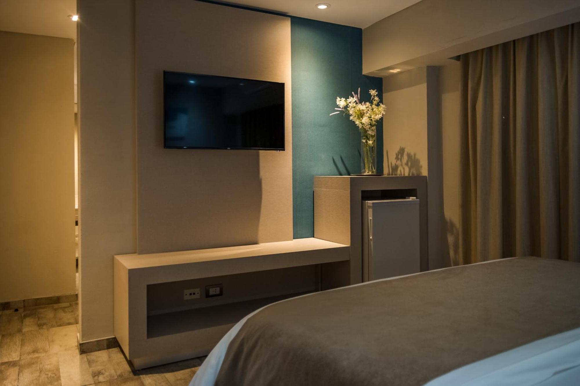 Eleton Resort & Spa Вилья-Карлос-Пас Экстерьер фото